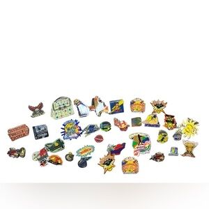 35 Miscellaneous & Unique Pins (Used - Good Condition) ⚽️🏀🏈⚾️🥎🎾🏐🏅